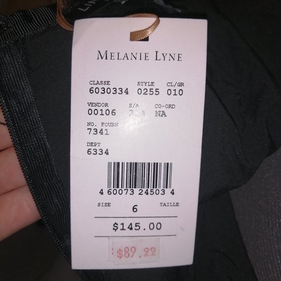 Rare! Designer lace skirt - Picture 3 of 5